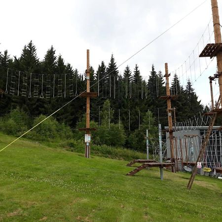Sportcentrum Klinovec Лоучна-под-Клиновцем Экстерьер фото