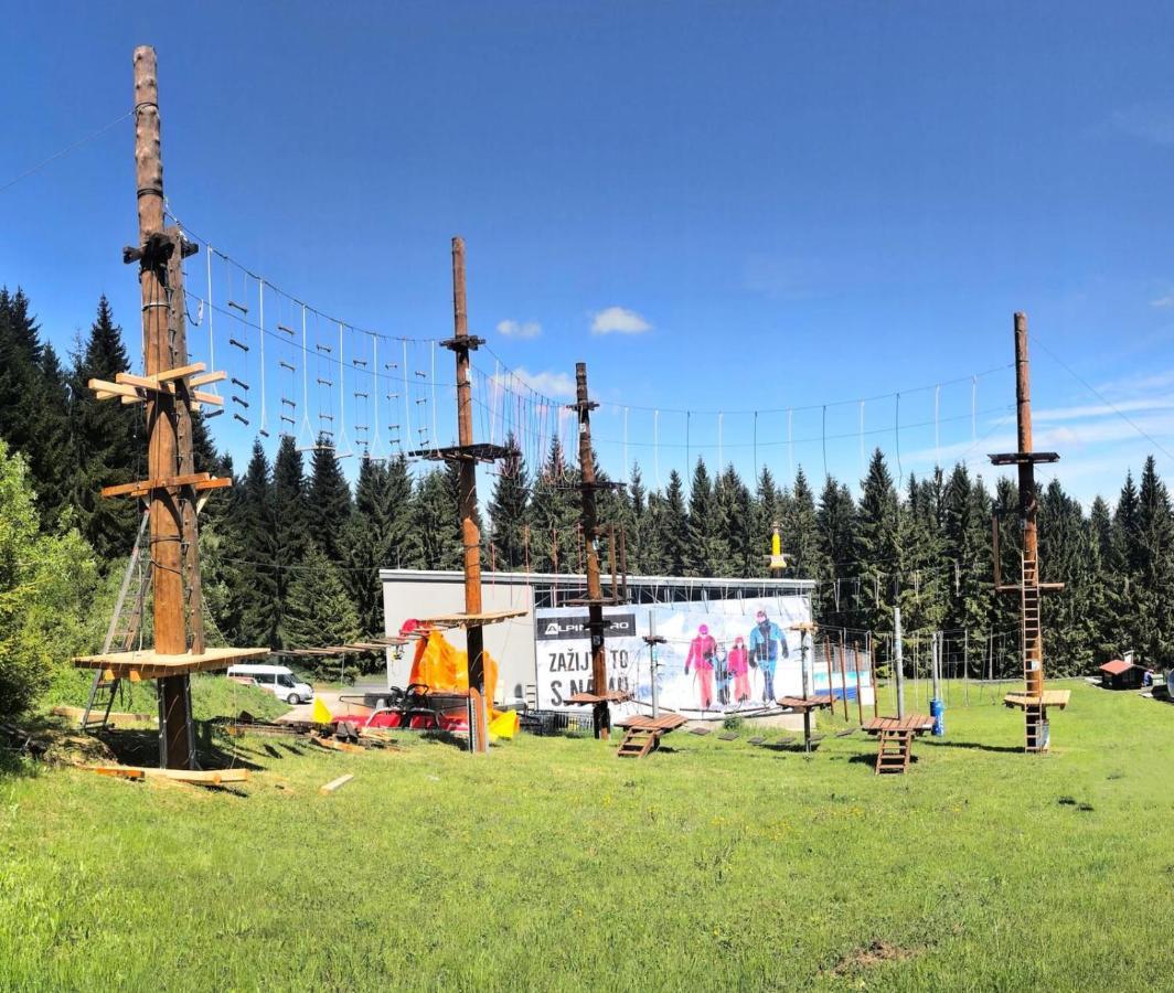 Sportcentrum Klinovec Лоучна-под-Клиновцем Экстерьер фото