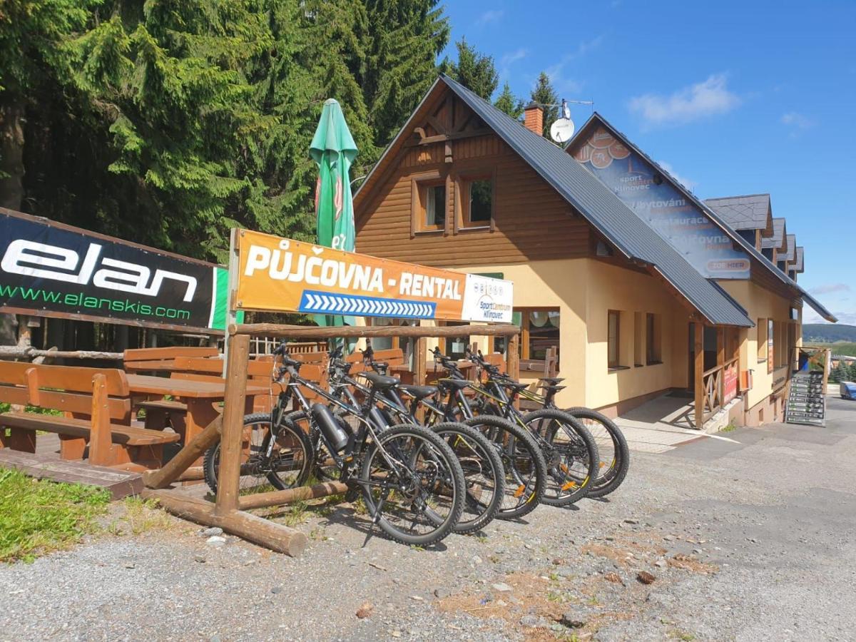 Sportcentrum Klinovec Лоучна-под-Клиновцем Экстерьер фото